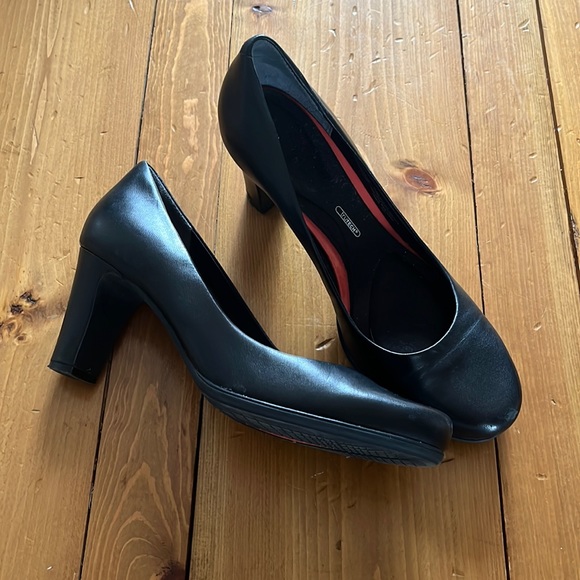 Rockport Shoes - Rockport True Tech Black Heels